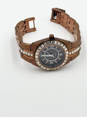 Relic by Fossil Women's Queen's Court Austrian Crystals Quartz Watch NEW BATTERY